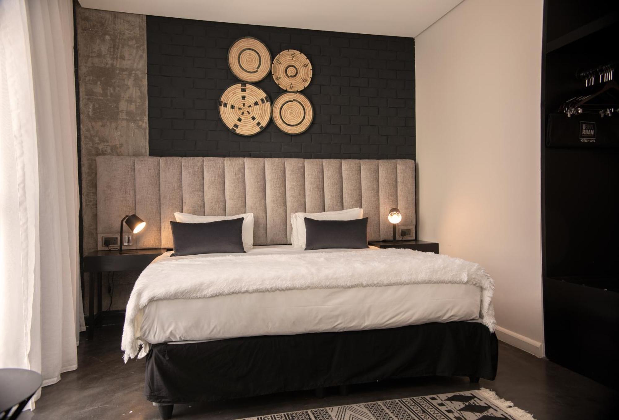 The Urban Hotel Лусака Екстер'єр фото